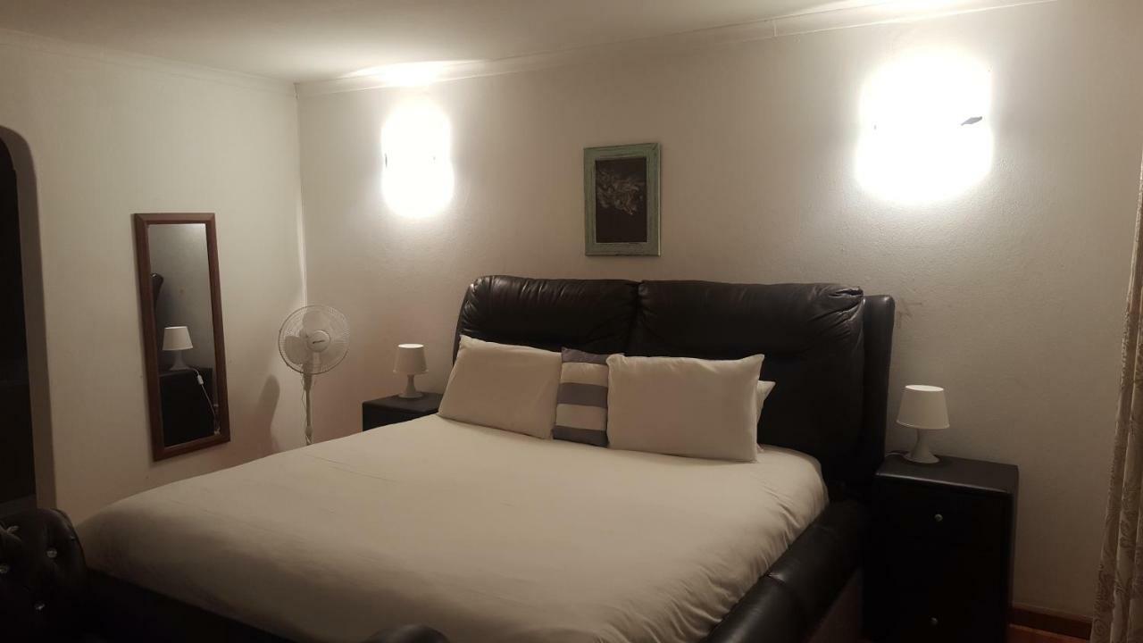 Simbasun Cottages ミッドラント エクステリア 写真