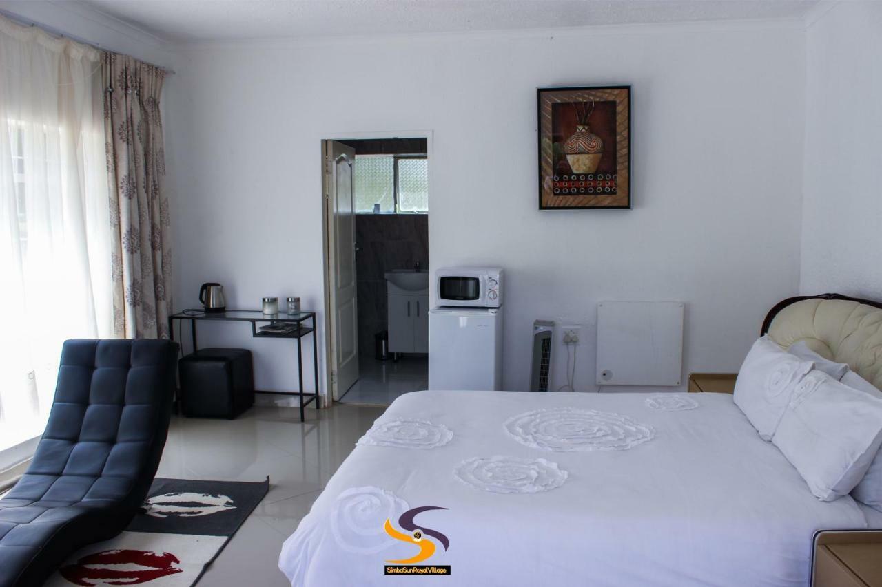 Simbasun Cottages ミッドラント エクステリア 写真
